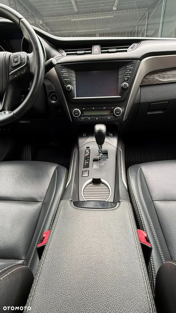 Toyota Avensis 2.0 Prestige MS - 22