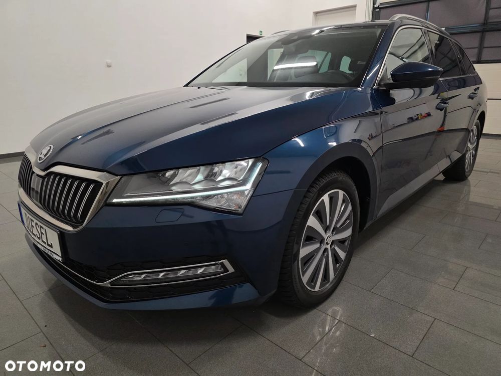 Skoda Superb 2.0 TDI SCR Style DSG - 2