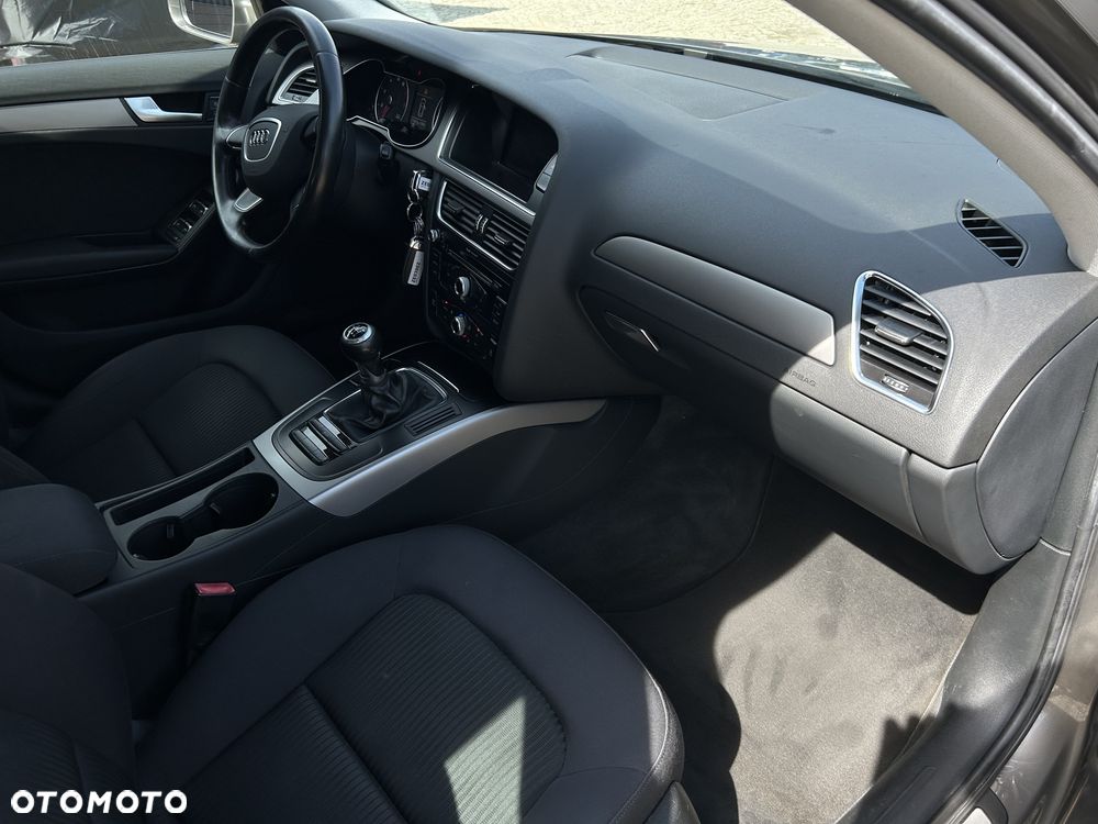 Audi A4 Avant 1.8 TFSI Attraction - 17