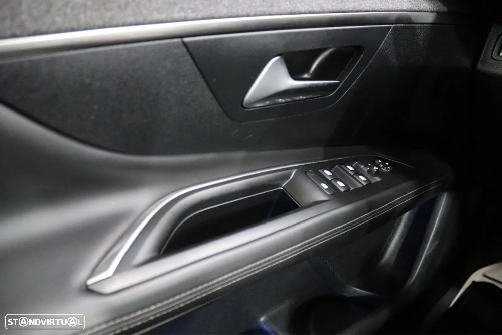 Peugeot 3008 1.2 PureTech Allure - 10