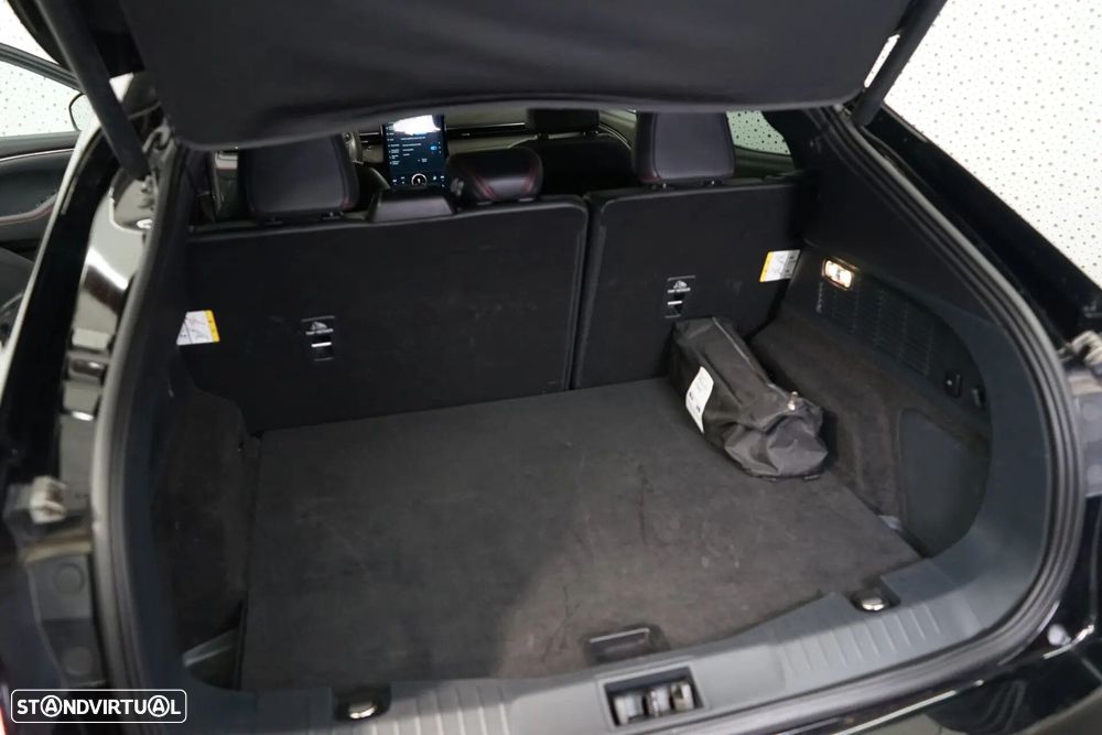 Ford Mustang Mach-E - 45