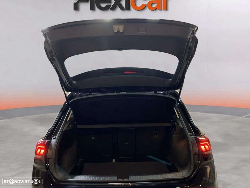 VW T-Roc 1.0 TSI Urban - 19