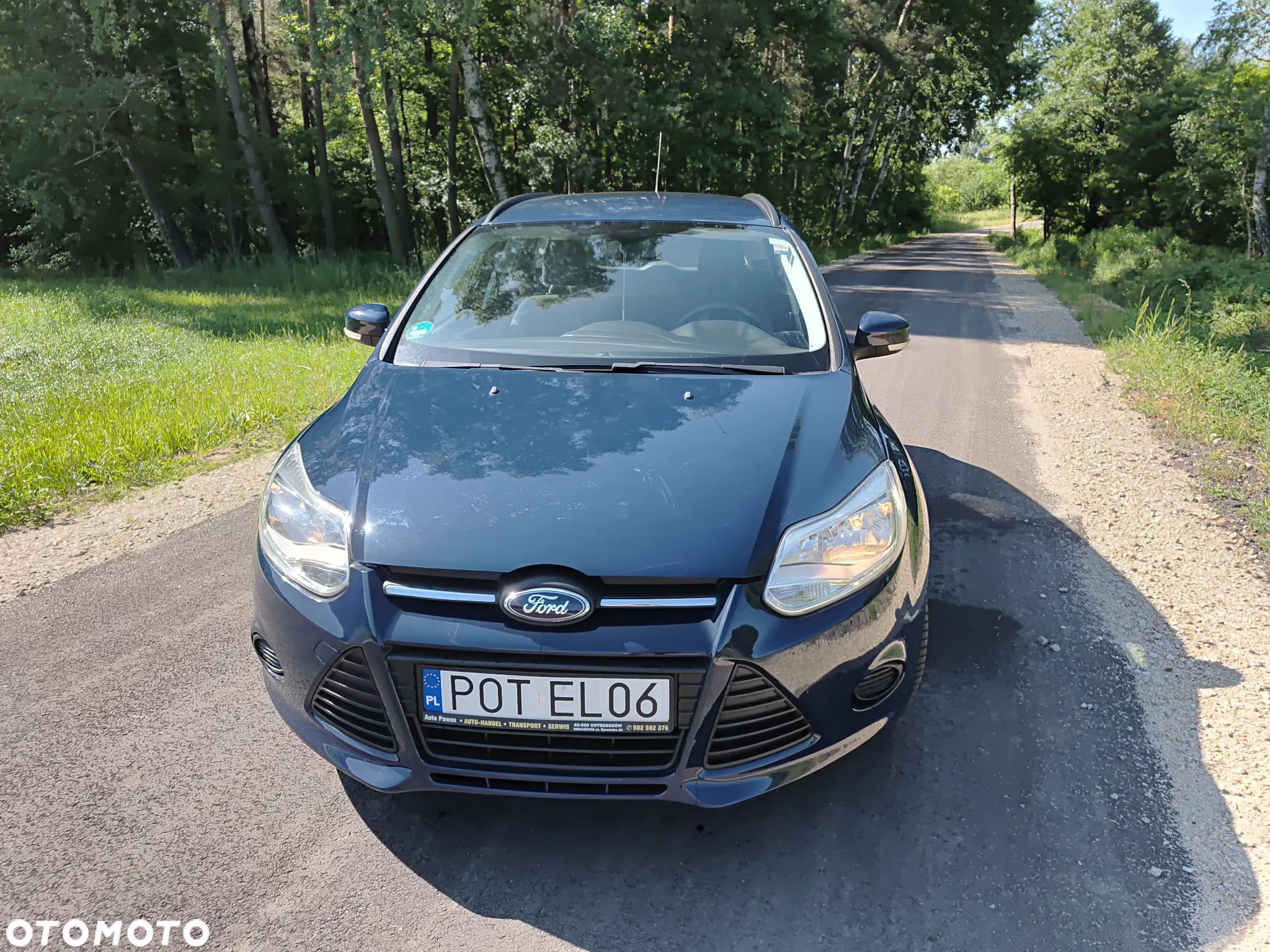 Ford Focus 1.6 Ambiente - 1