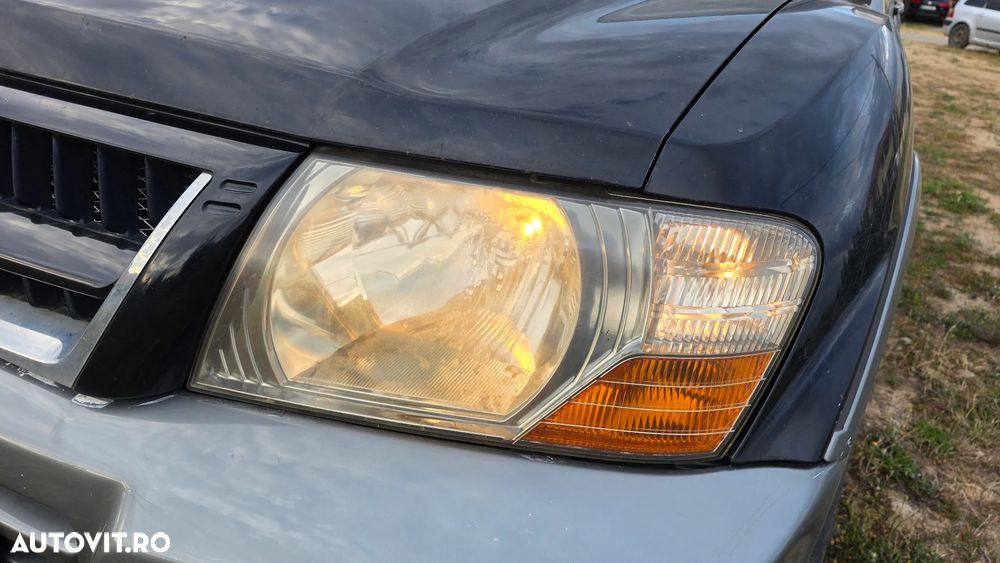 Mitsubishi Pajero 3.2 DI-D Automatik Dakar - 35