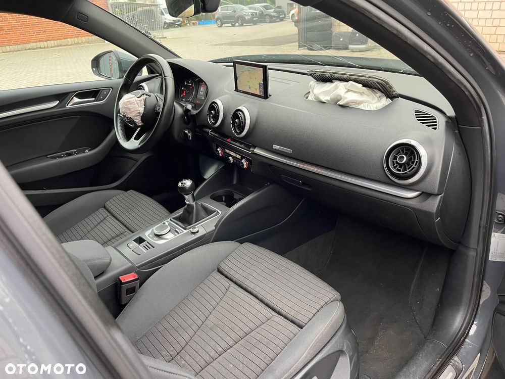 Audi A3 Sportback - 9