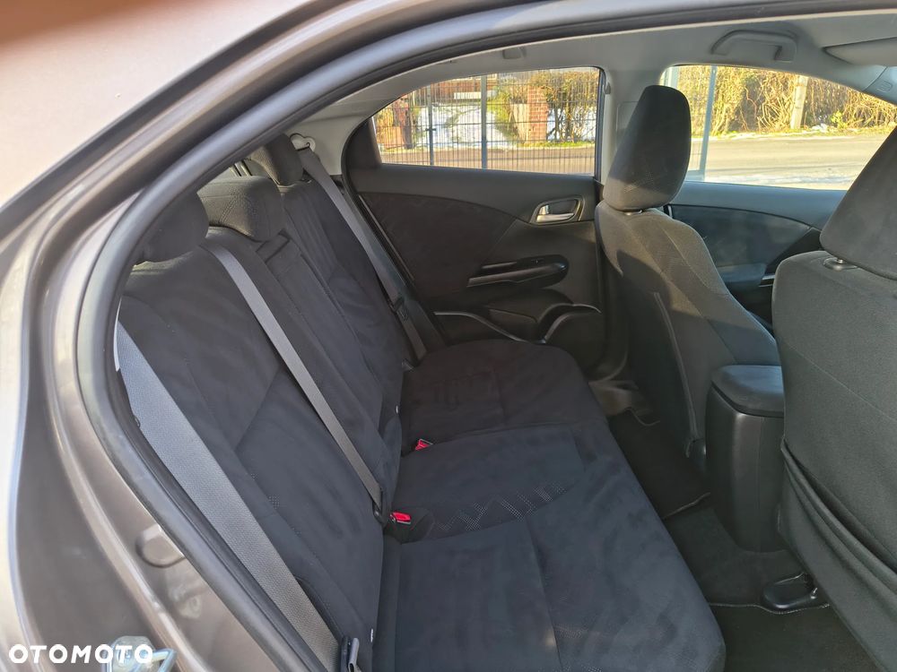 Honda Civic 1.8 i-VTEC Lifestyle - 26