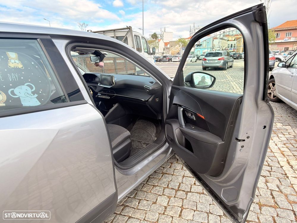 Peugeot 2008 1.2 PureTech Active - 5