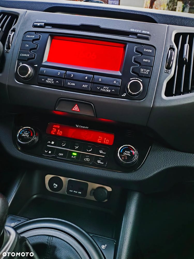 Kia Sportage 2.0 CRDI XL - 8