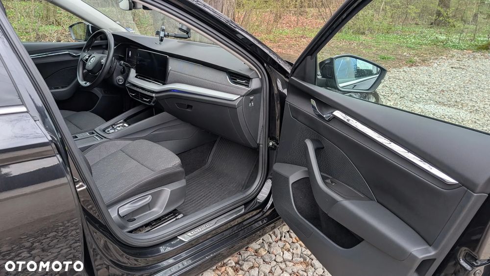Skoda Octavia 2.0 TDI SCR Style DSG - 10