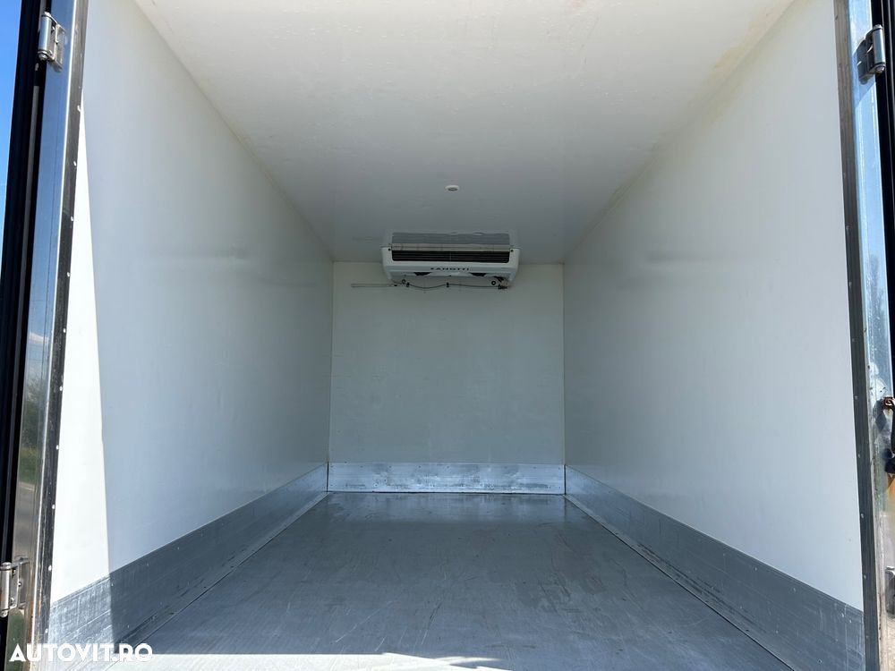 Renault Master FRIGORIFIC AXA DUBLA PRIZA STATIONARE - 3