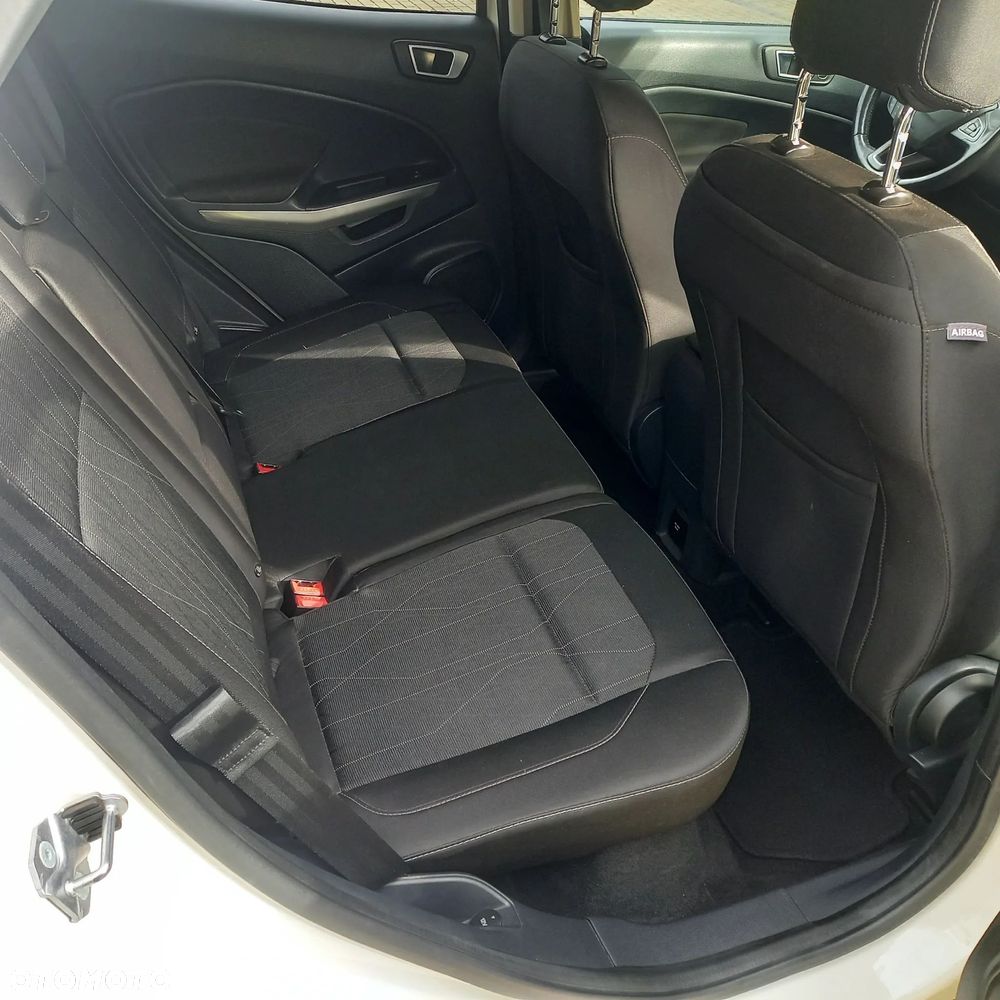 Ford EcoSport - 11