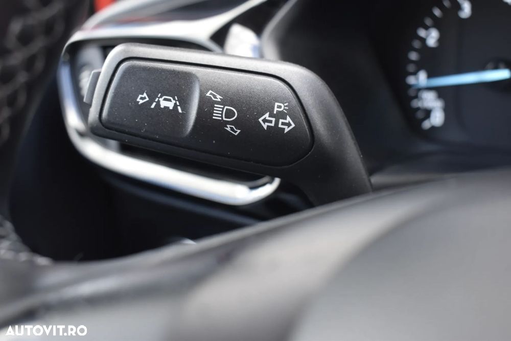 Ford Fiesta 1.0 EcoBoost mHEV Trend Connected - 13