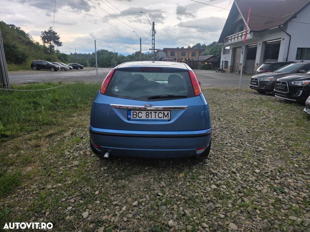 Ford Focus Wagon 1.6i 16V Ghia - 5