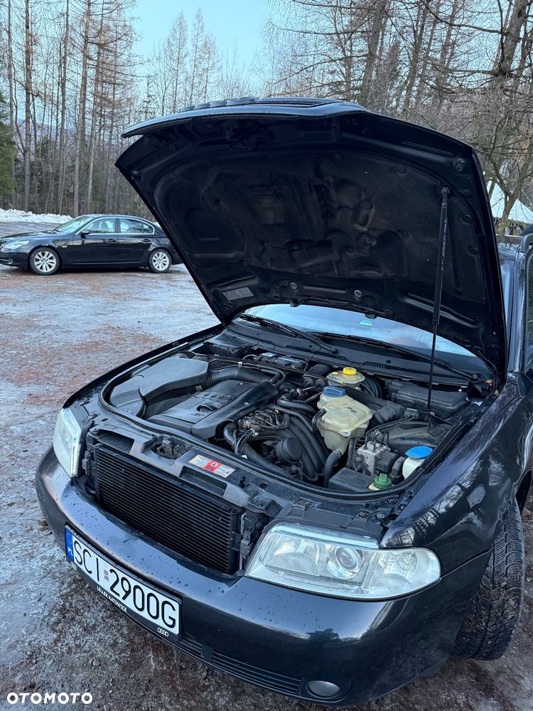 Audi A4 Avant 1.8 - 19
