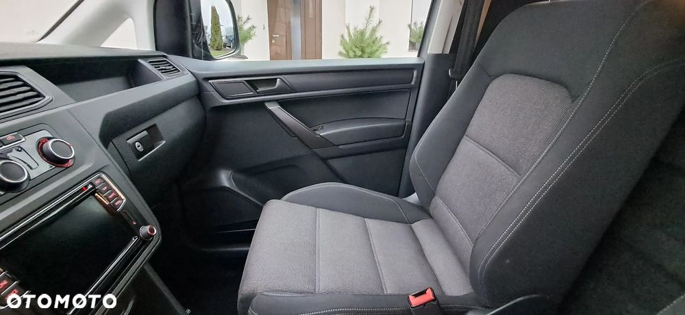 Volkswagen Caddy - 17