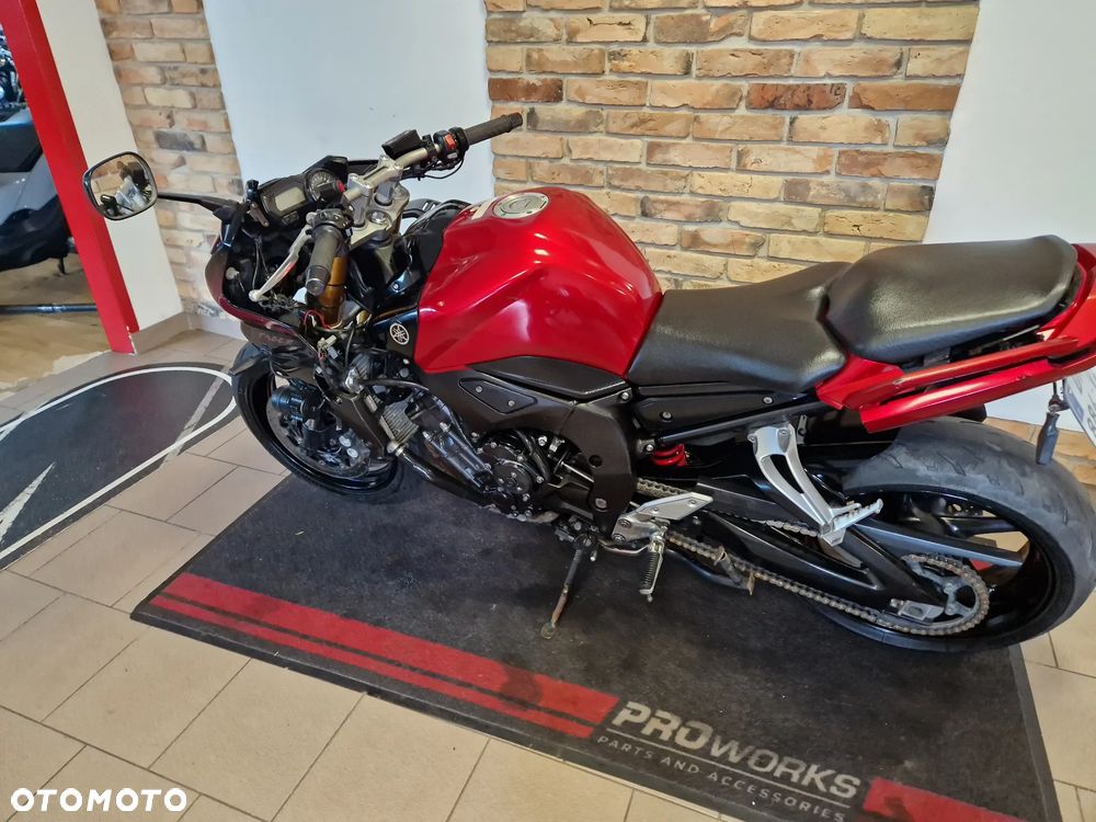 Yamaha FZ - 7