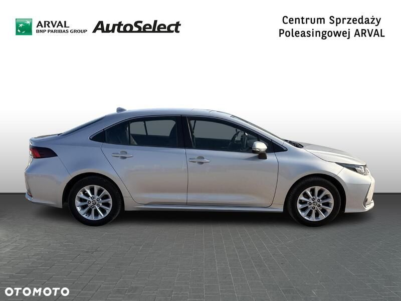 Toyota Corolla - 8