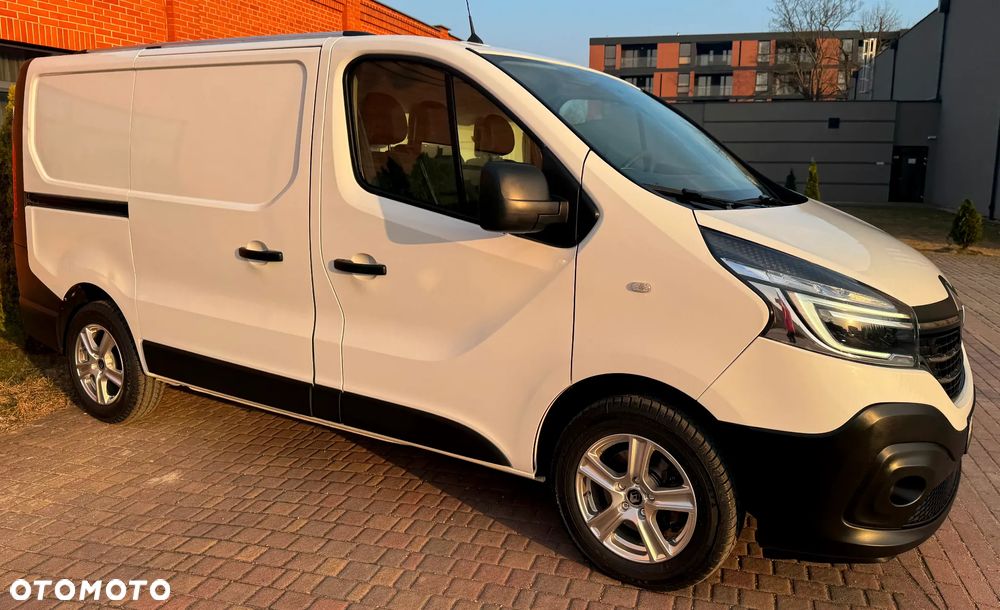 Renault TRAFIC - 35