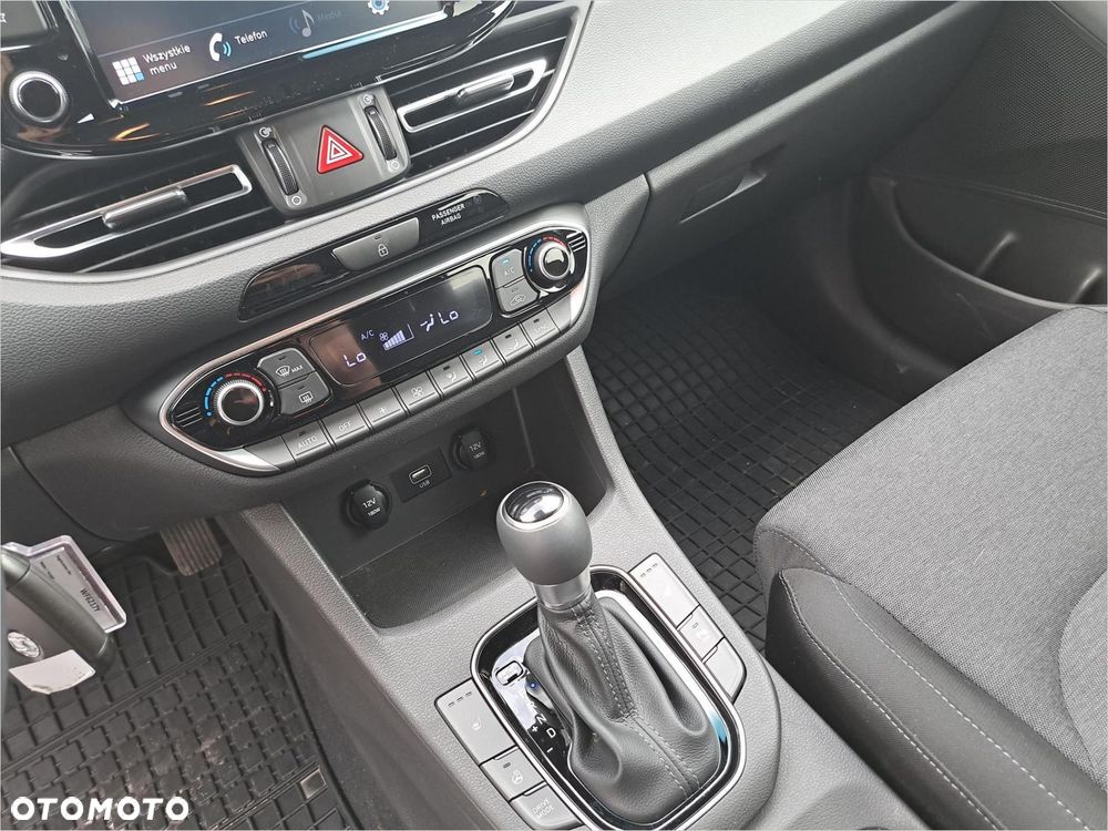 Hyundai i30 - 15