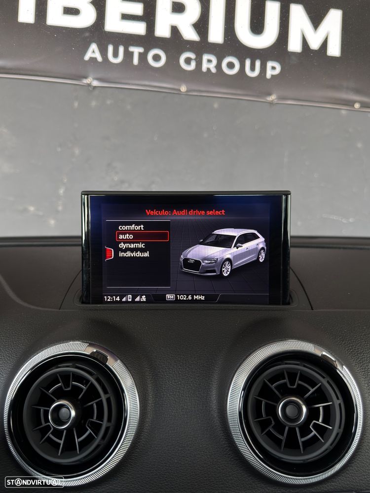 Audi A3 Sportback 30 TFSI S-line S tronic - 33