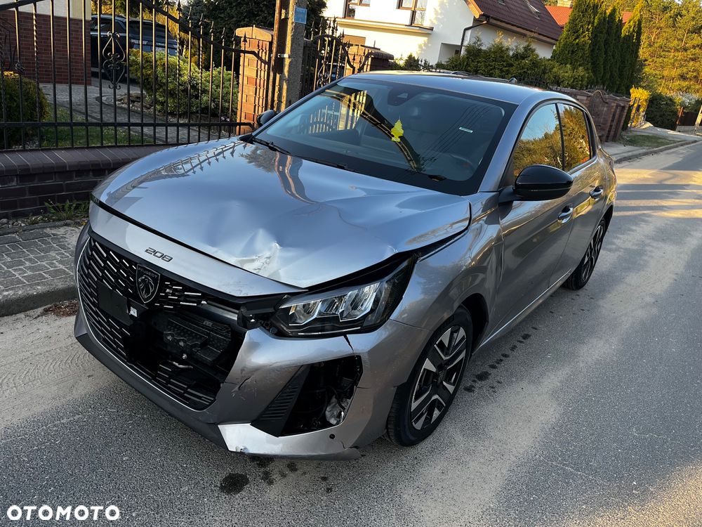 Peugeot 208 Hybrid 100 e-DSC6 Allure - 9