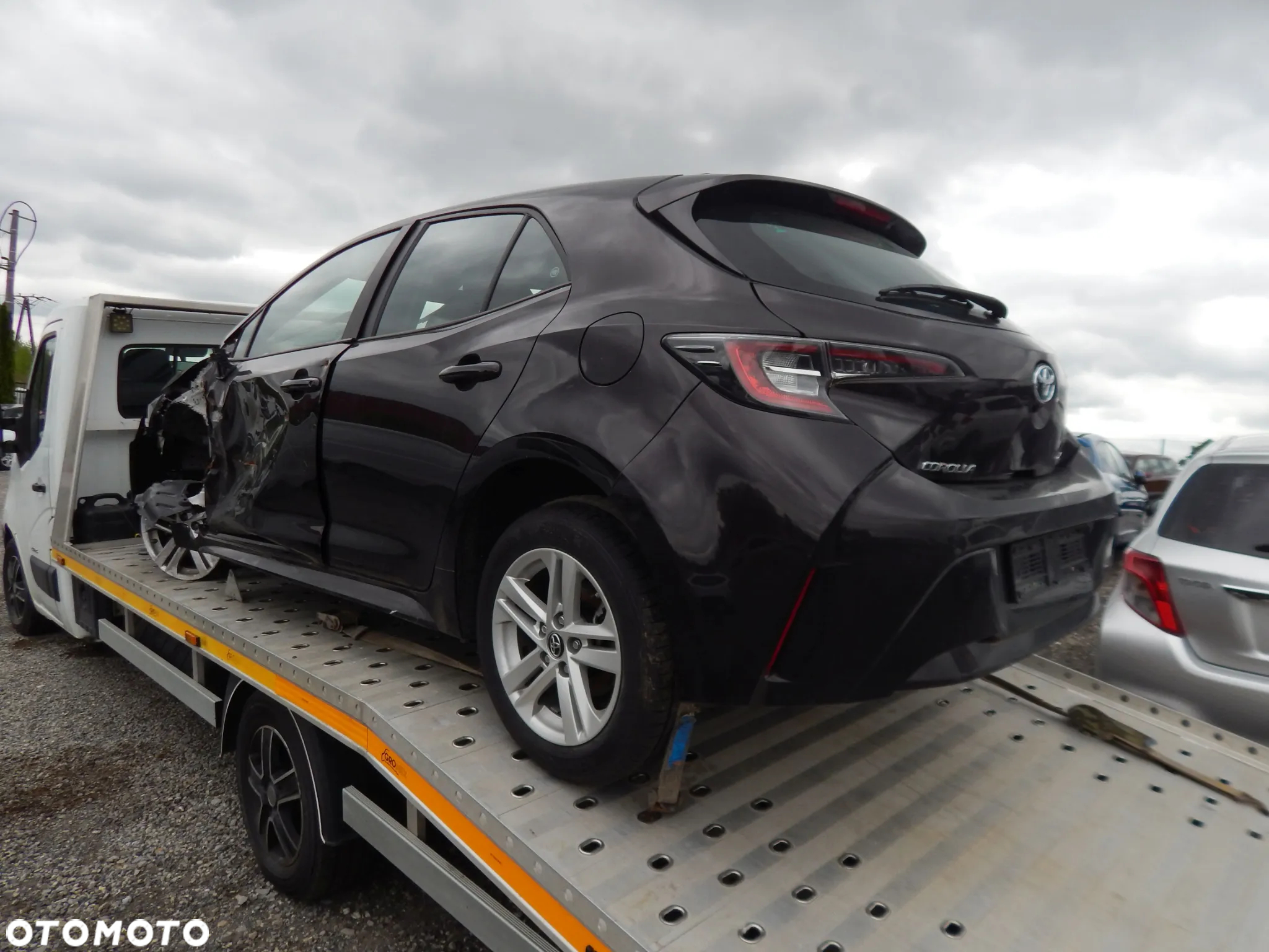 Toyota Corolla 1.8 Hybrid Comfort - 3