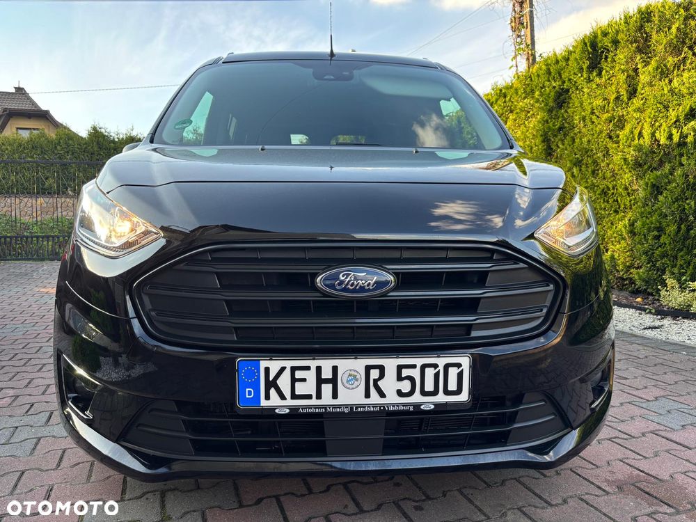 Ford Tourneo Connect Grand - 29