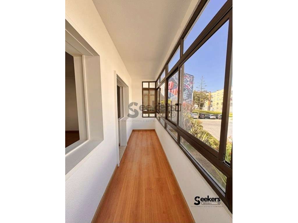 Apartamento T1 no Bairro do Rosário, Cascais - 67 m², Garagem Fecha... - Grande imagem: 5/12