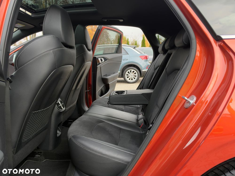 Kia Ceed 1.5 T-GDI MHEV GT-Line - 33