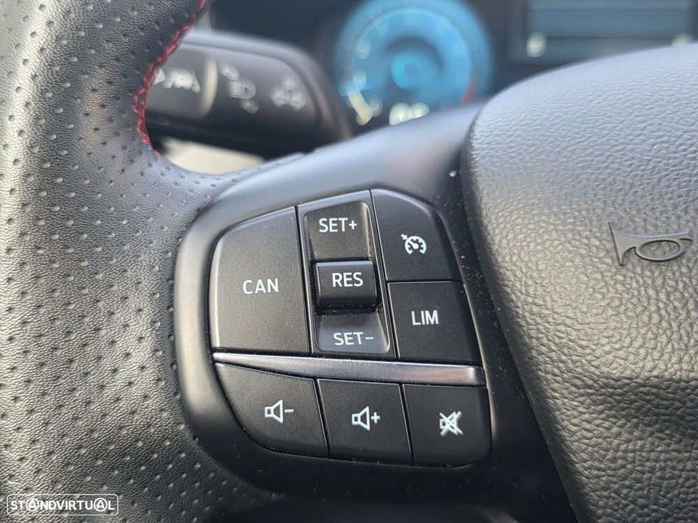 Ford Focus 1.0 EcoBoost MHEV ST-Line X Aut. - 12