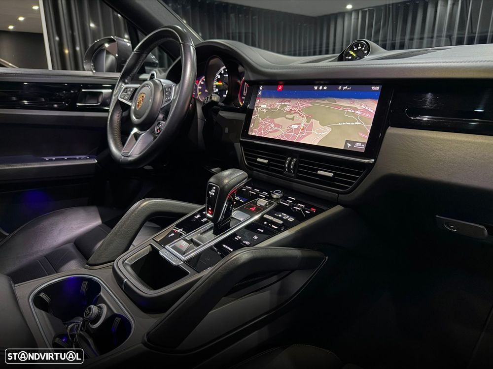 Porsche Cayenne Coupé E-Hybrid - 41