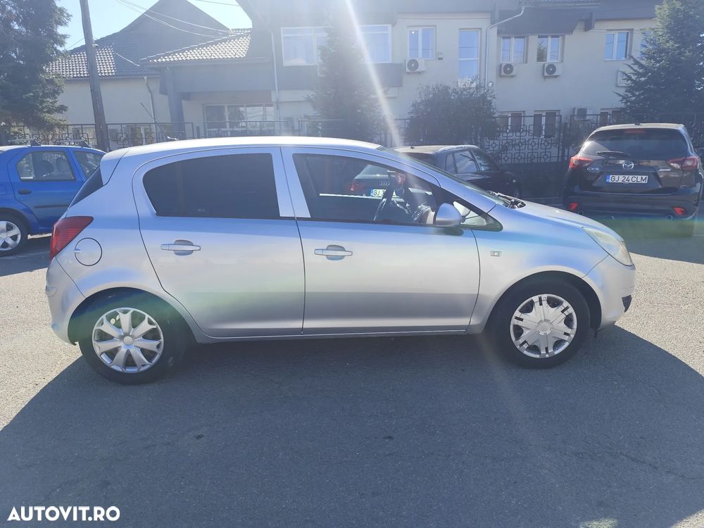 Opel Corsa 1.3 CDTI Cosmo - 10