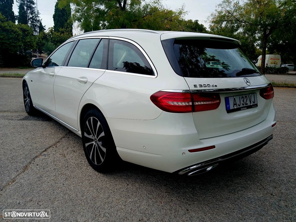 Mercedes-Benz E 300 Bluetec Hybrid Avantgarde - 13