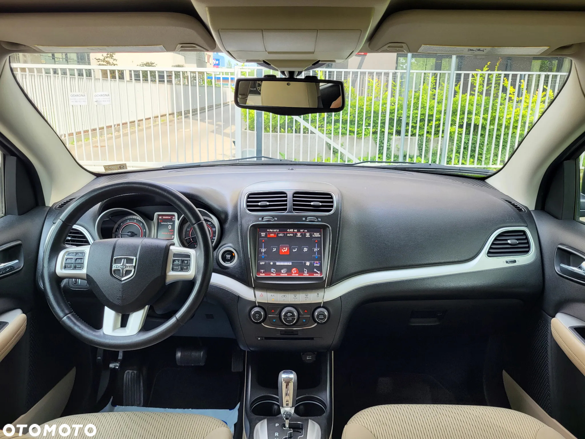 Dodge Journey - 10