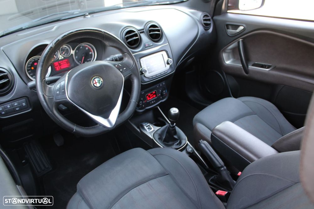 Alfa Romeo MiTo 1.3 JTDM Distinctive - 27