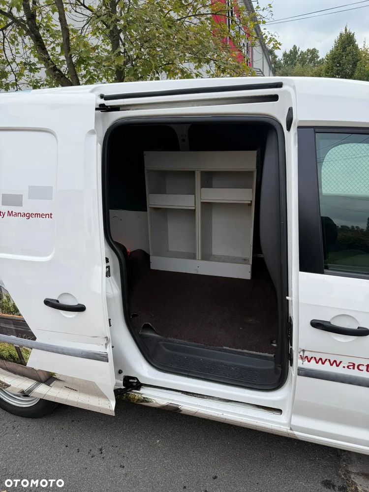 Volkswagen Caddy - 9