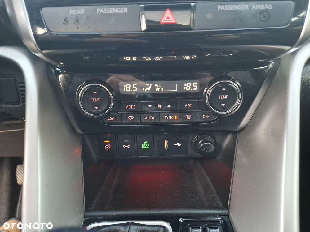 Mitsubishi Eclipse Cross 1.5 T GPF Invite Plus - 30