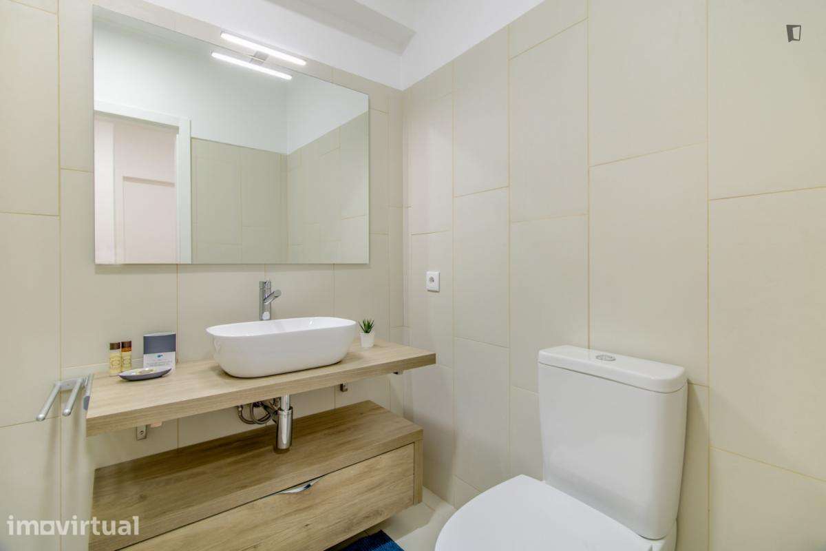 Apartamento com 1 quartos - localizado em Avenida da Liberdade Lisbon - Grande imagem: 5/31