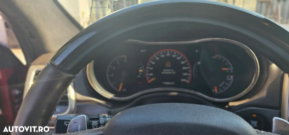 Jeep Grand Cherokee 3.0 TD AT Summit - 12