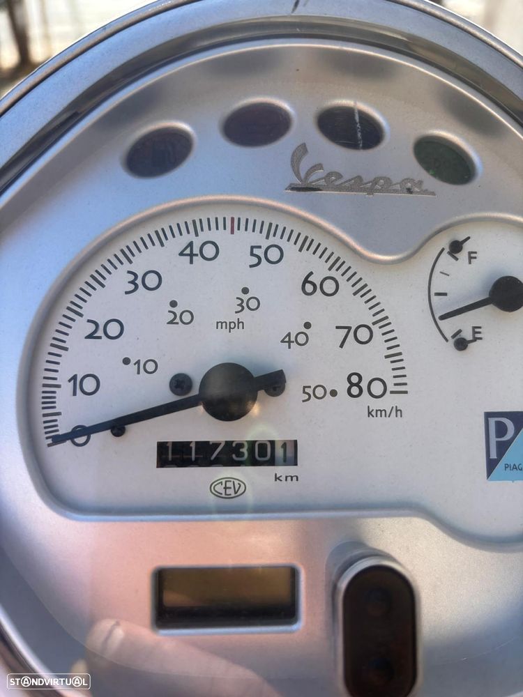 Piaggio Vespa - 8