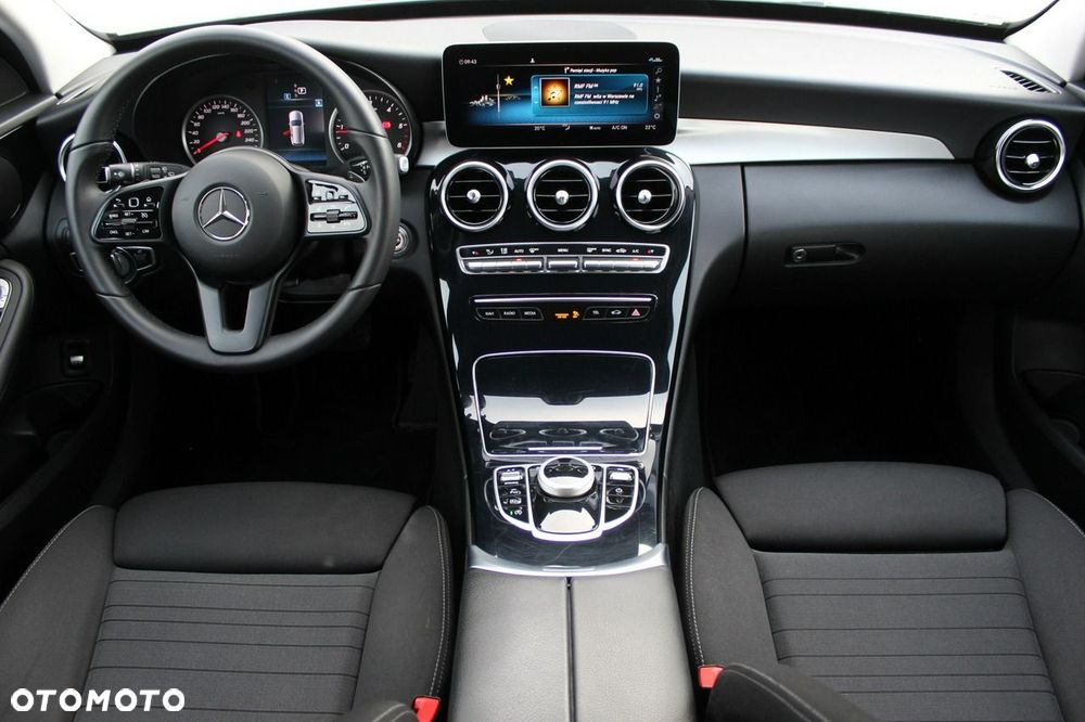 Mercedes-Benz Klasa C 200 d 9G-TRONIC Exclusive - 12