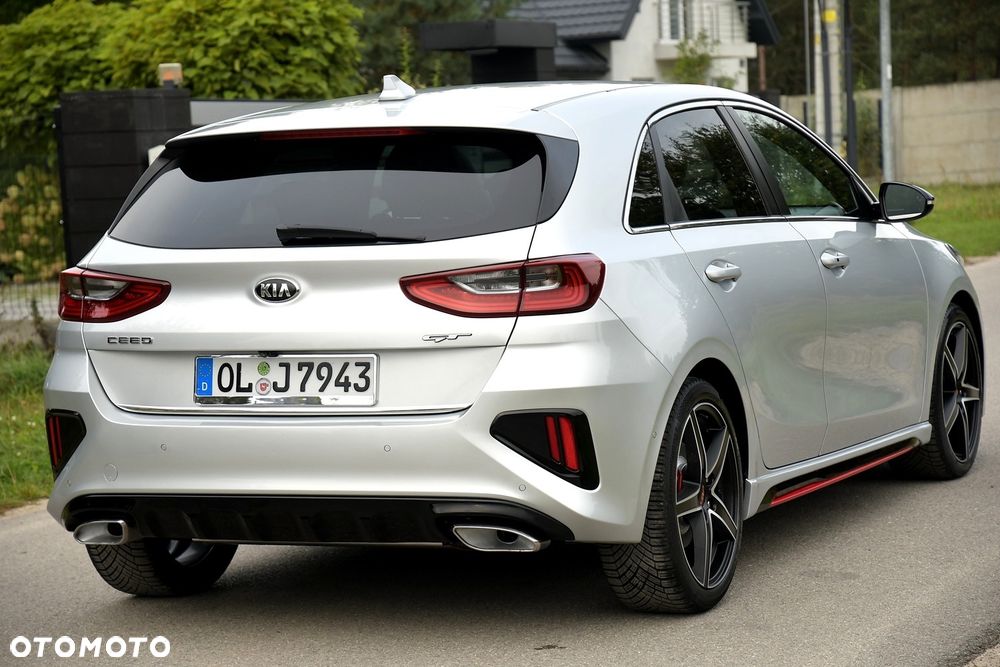 Kia Ceed - 35