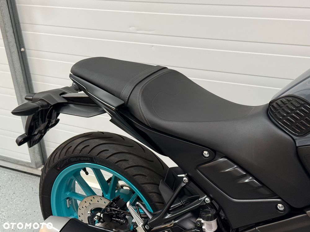 Yamaha MT - 9