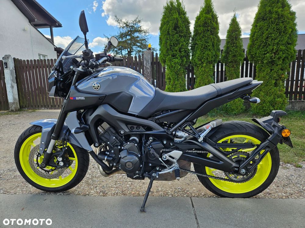 Yamaha MT - 6
