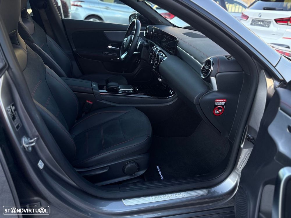 Mercedes-Benz CLA 250 e Shooting Brake AMG Line - 24