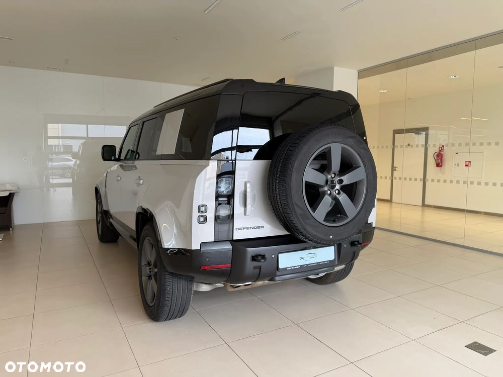 Land Rover Defender 3.0 D350 mHEV X-Dynamic HSE - 6