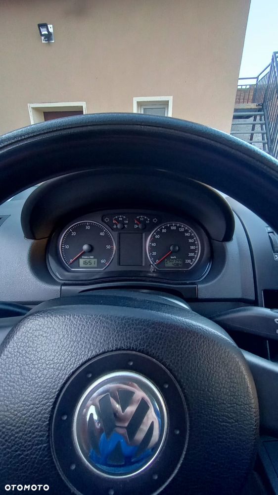Volkswagen Polo - 5