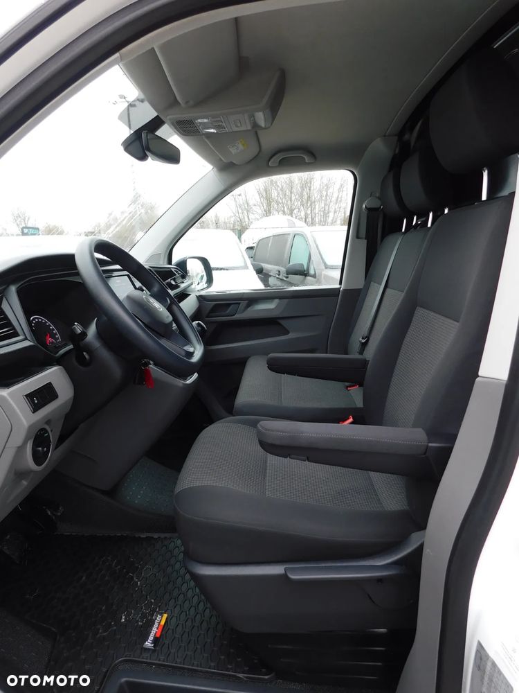 Volkswagen Transporter - 7