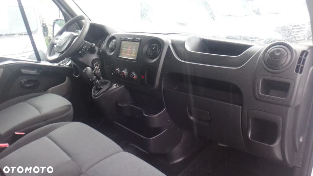 Renault Master - 13