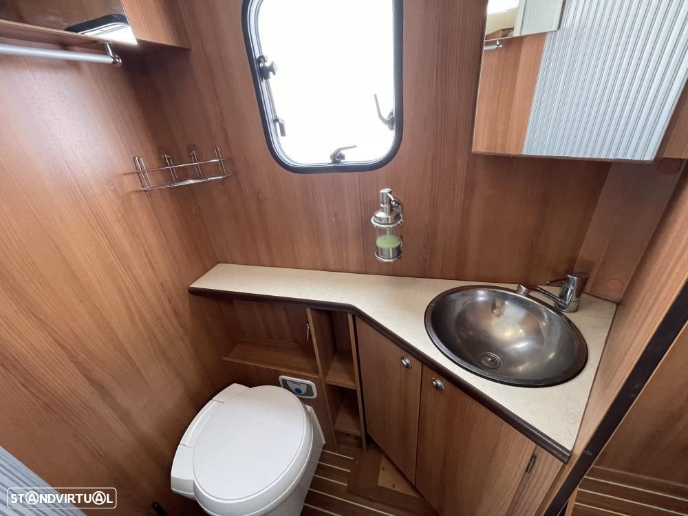 Rapido Serie 6F 691 cama central - 26